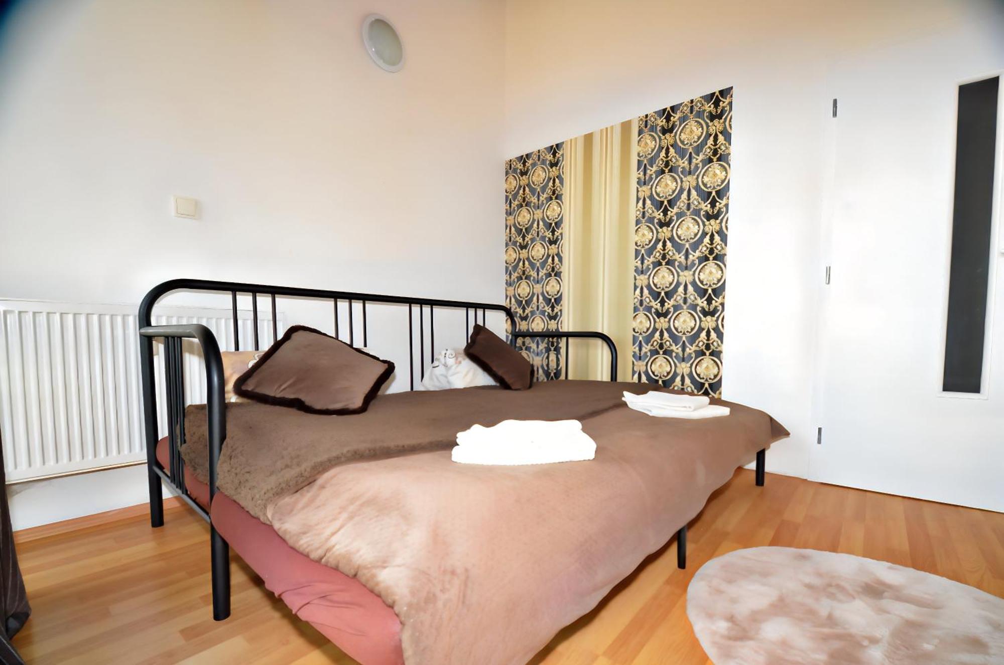 Chilli Apartment Bratislava Esterno foto