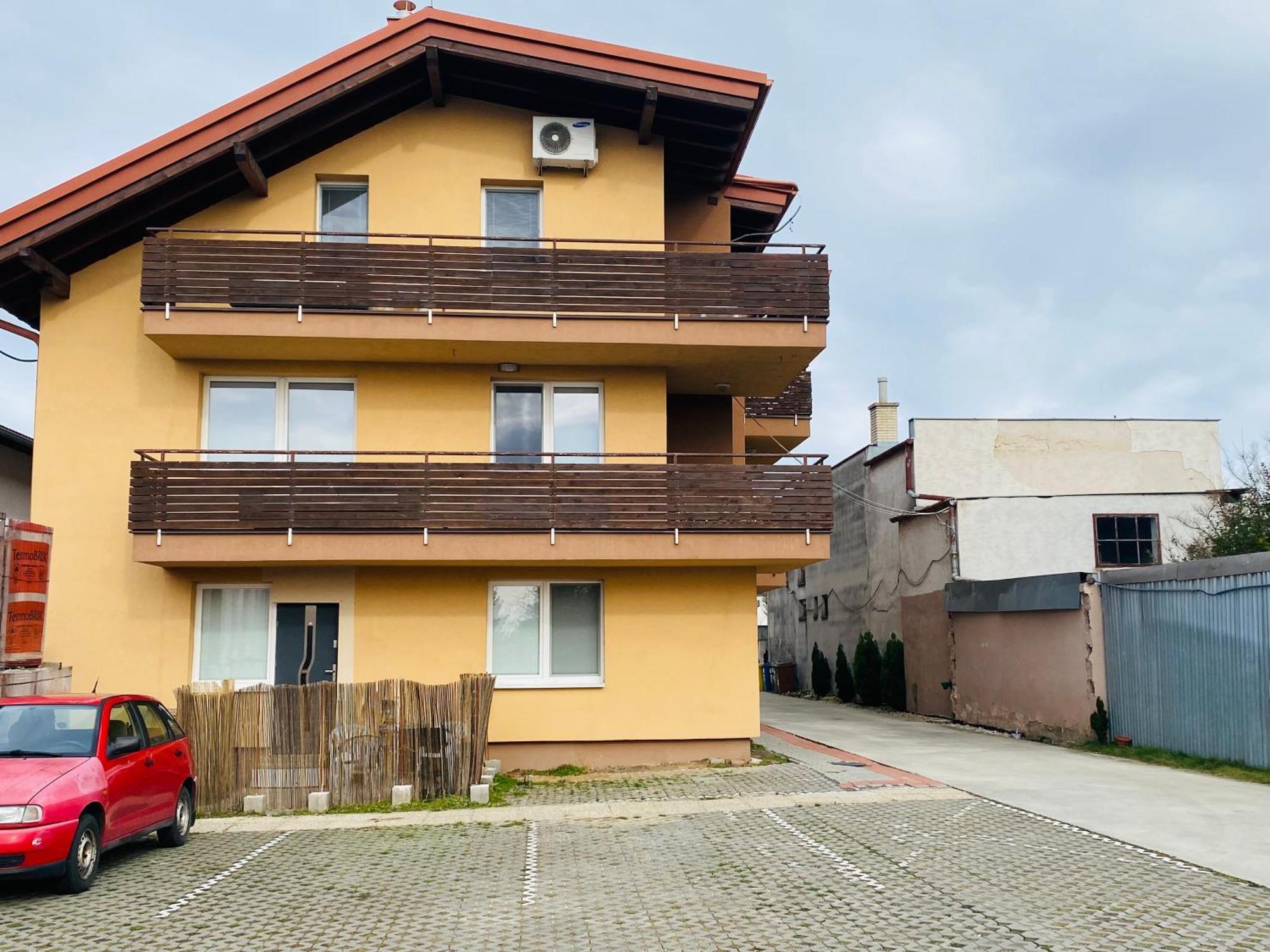 Chilli Apartment Bratislava Esterno foto
